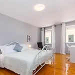 Apartamento Accordi A Finestra Corfu (city)